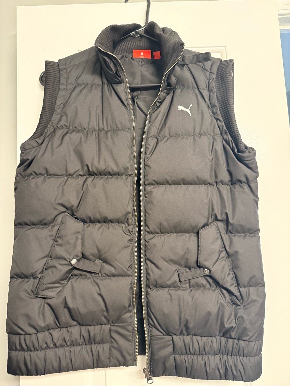 Puma Black Quilted Sleeveless Puffer Vest size M